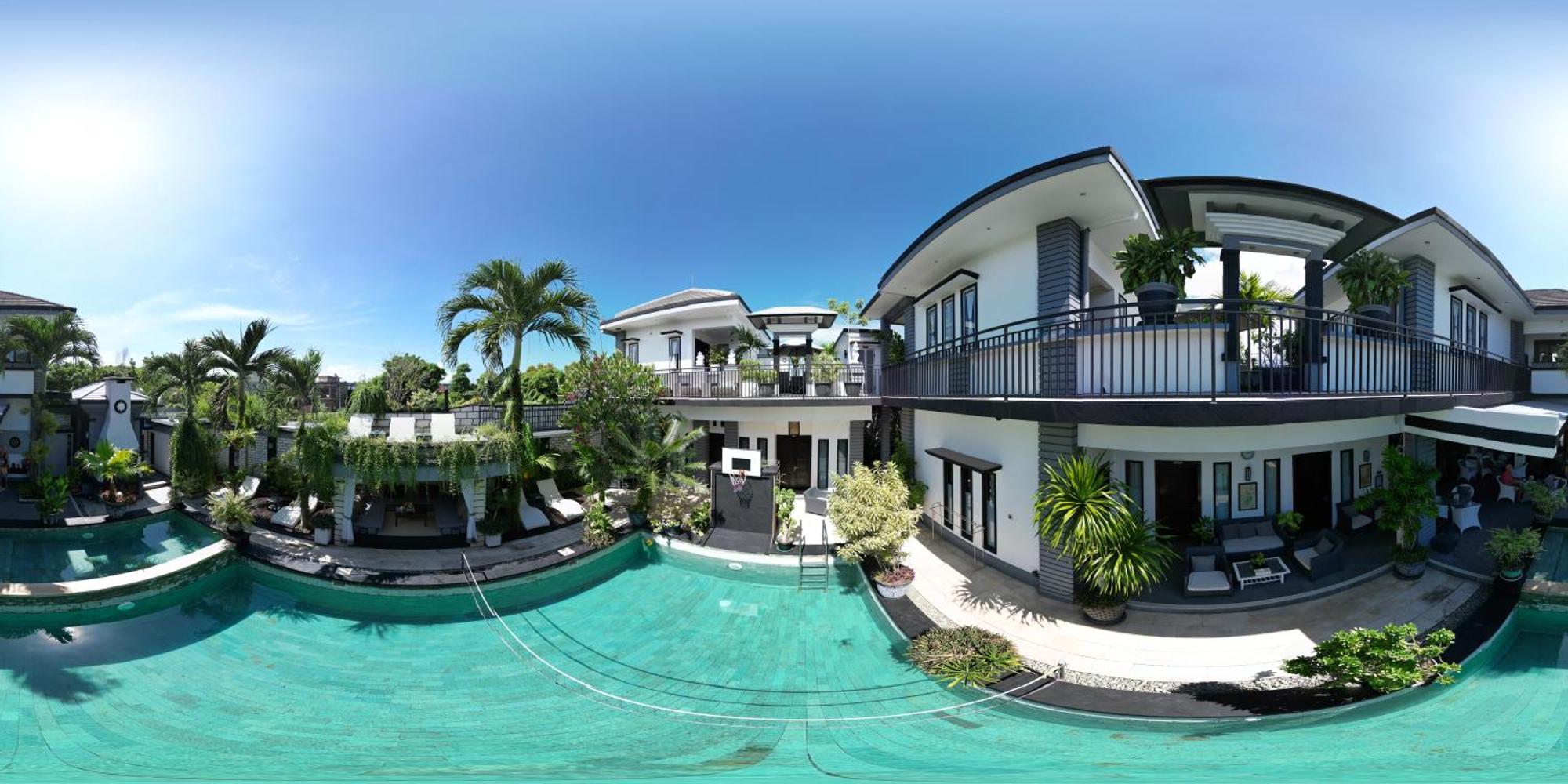 Villa Rumah Putih Abu Abu Senggigi Exterior photo